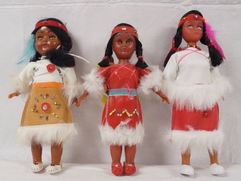 lot 6103 image: Lot of 3 - Native American Indian Dolls