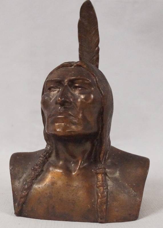 lot 6125 image: Native American Indian Chief Bank - The National Shawmut Bank of Boston COPR. 1955 - no key