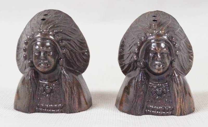 lot 6128 image: Salt and Pepper Shakers, Native American Indian - Collectible