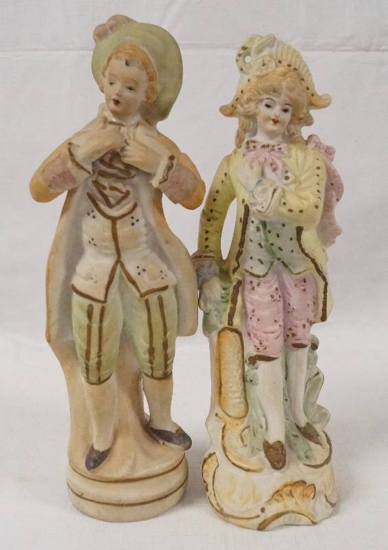 lot 6132 image: Colonial Figurine Pair - Man and Woman -  MADE IN JAPAN - Collectible