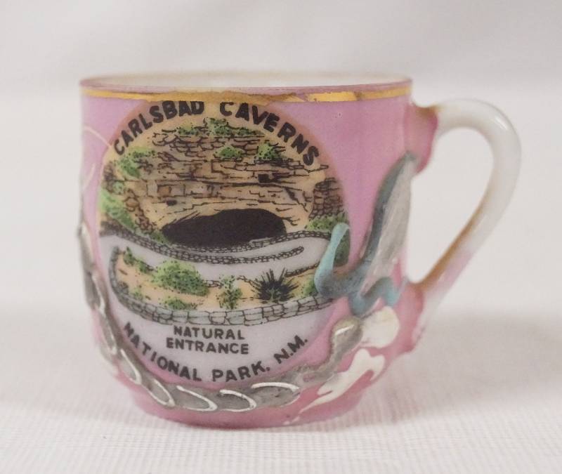 lot 6163 image: Vintage Tiny Teacup - Souvenir Carlsbad Caverns - Moriage Gilded - MATCHES SAUCER on Lot# 6150