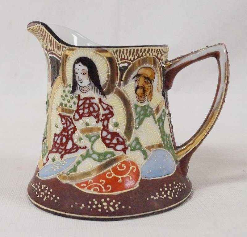 lot 6176 image: Moriage Japan Porcelain Creamer - Star Mark on Bottom - wow MATCHING SUGAR BOWL on LOT# 6177