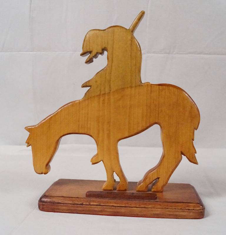 lot 6190 image: 10 Indian on Horse Wooden Figure- Very Cool