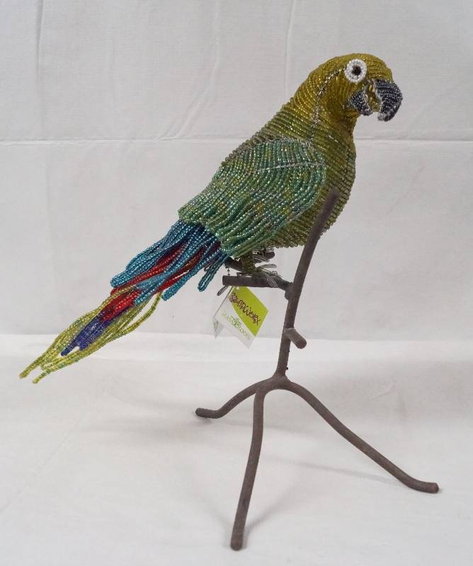 lot 6193 image: Beadworkx Beaded Parrot- Very Cool Details See Pictures