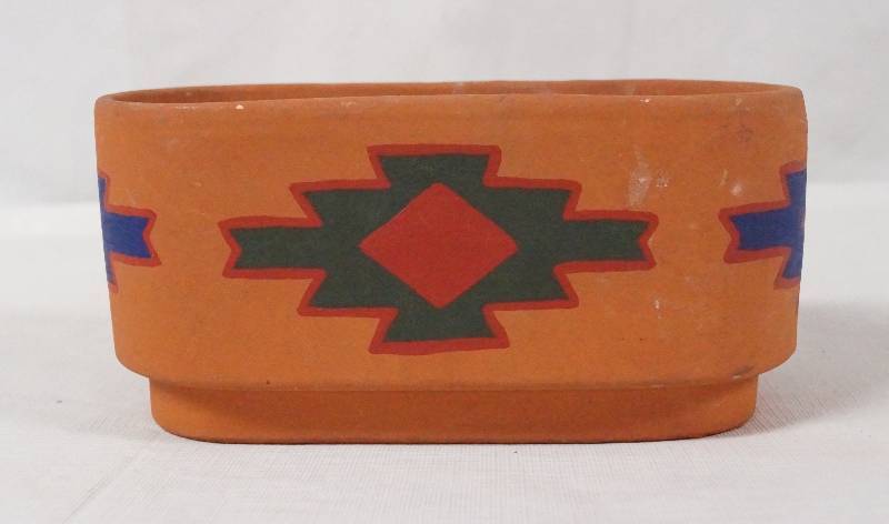 lot 6195 image: Friendship Pott- No. 797- Very Unique Piece of Pottery