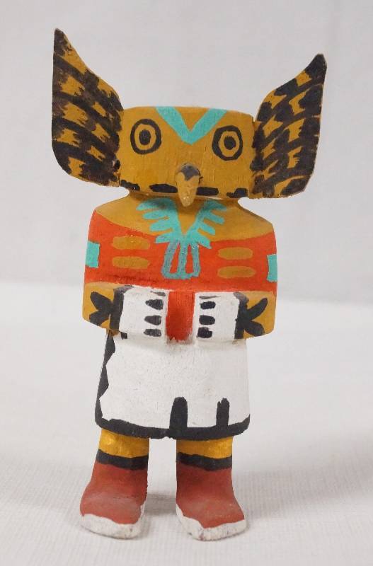 lot 6200 image: Wooden Carved and Painted Indian Figurine- Very Cool