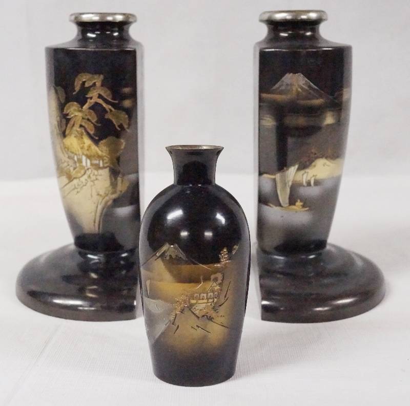lot 6201 image: 3-Piece Vase Set - Book Ends - Metal - Brass Made in Japan - These are AWESOME