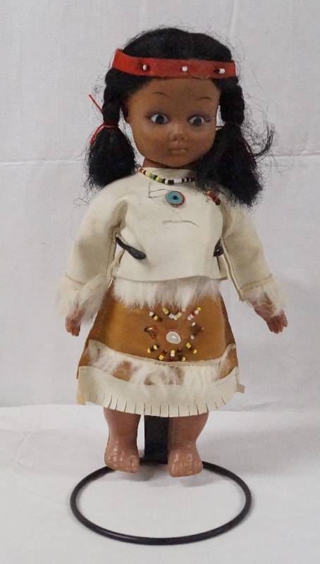 lot 6211 image: Native American Girl Doll- Very Pretty- High Quality- Stand Included
