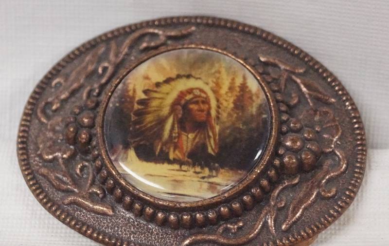 lot 6233 image: Belt Buckle w Native American Chief Portrait- Very Neat