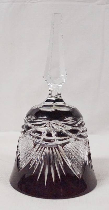 lot 6237 image: Worlds Finest Imperlux Genuine Handcut Lead Crystal Bell- So Pretty- Made in Germany