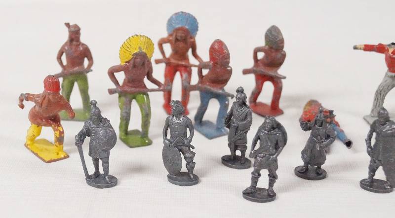 lot 6263 image: Lot of Small Metal Indians, Cowboys and Mongolian Warriors - See Photos