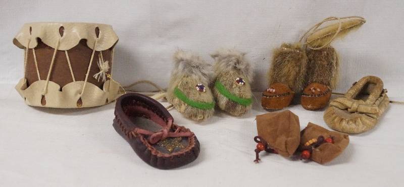 lot 6267 image: Lot of Misc Doll Moccasins and a Toy Drum