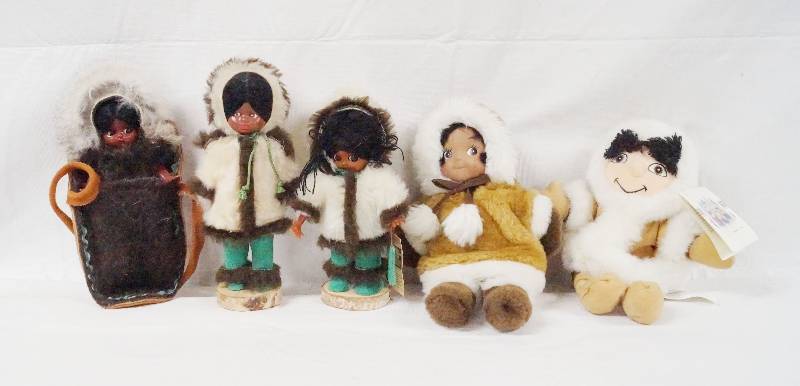lot 6278 image: Lot of Eskimo Dolls, Plush Toys and a Papoose