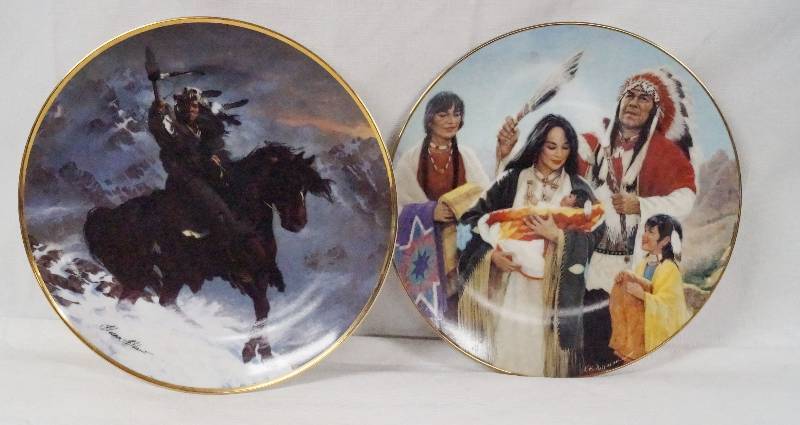 lot 6289 image: Lot of 2 Native American Plates - The Franklin Mint & The Hamilton Collection - Excellent Condition
