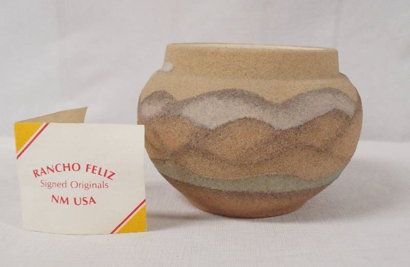 lot 6313 image: Navajo Indian Sand Art - Pottery Piece - Rancho Feliz - Signed Original w card - Great Condition