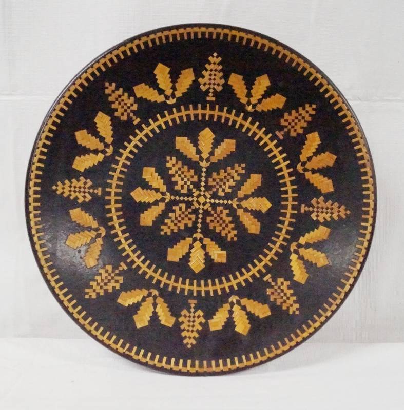 lot 6341 image: VINTAGE - Gorgeous Wood Inlaid 10 Plate - Made in USSR - Markings say Apr. C-81 - Awesome Condition Russian