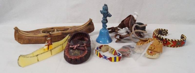 lot 6343 image: Lot of Misc - Native American Themed Items - Beaded braclets - Vintage Toy Canoe and More See pics