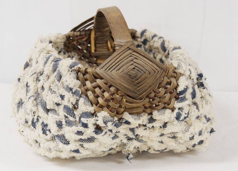 lot 4240 image: Unique Wicker Basket w Denim Woven bottom - Very nice