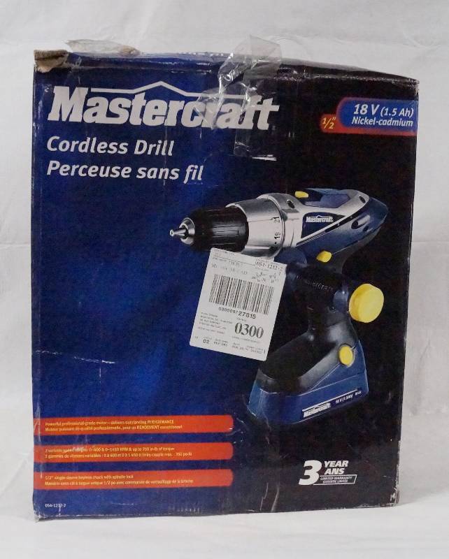 lot 4271 image: Mastercraft 12 18 Volt Cordless Drill w 2 Batteries and Charger