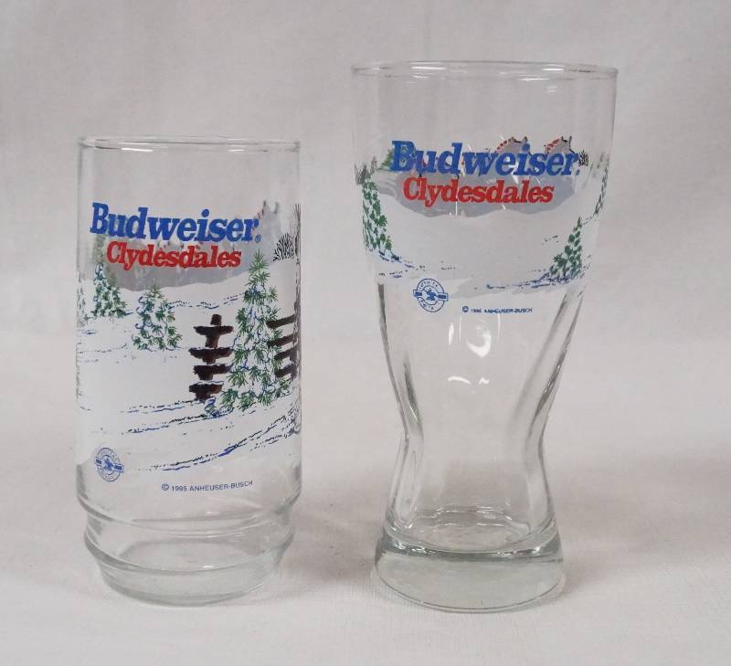 lot 4274 image: 2 Budweiser Clydesdales Glasses
