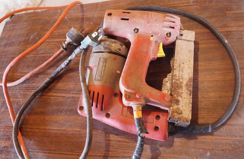 lot 6382 image: Lot of Two Power Tools
