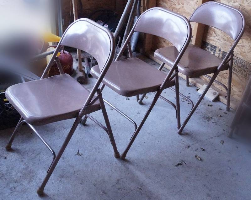 lot 6394 image: Lot of 3 Commercial Metal Folding Chairs - Great for Parties or Cook Outs