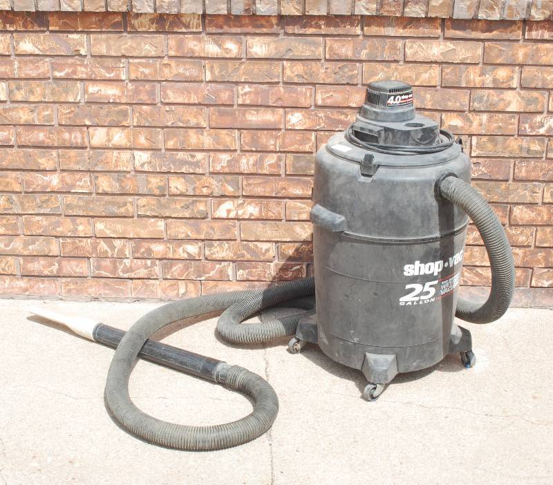 lot 6444 image: 25 Gallon WetDry Shop Vac - Tested and Works