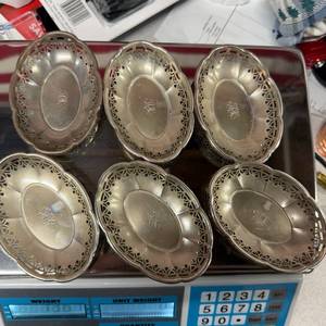 lot 114 image: Gorham Sterling Silver Pierced Oval ��nut�� bowls Set of 6