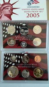 lot 528 image: 2005 United States Mint Silver Proof Set
