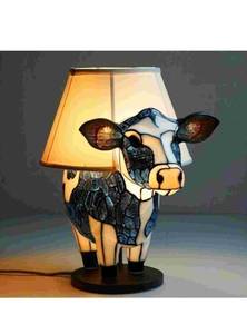 lot 75174 image: Cow Lamp, 3D Animal Table Lamp, Cute Highland Cow Bedside Lamp, Energy-Saving Portable Animal Table Lamp, Cow Night Light with USB AC Ports Suitable for Living Room, Bedroom, Home Office