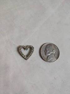 lot 33 image: 925 Heart Pendant