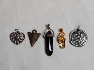 lot 36 image: Lot of 5 Unique Pendants for Necklaces