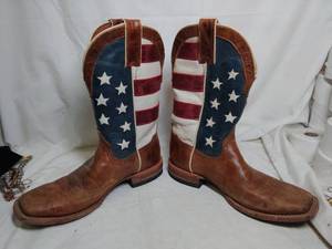 lot 309 image: SHYANNE SIZE 8.5B Cowboy Boots