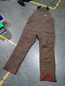 lot 317 image: CARHARTT Super Dux SIZE Medium has red paint on spots