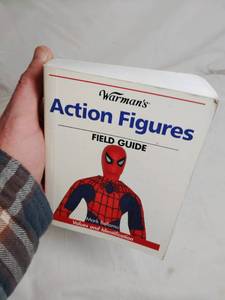 lot 333 image: Warmans Action Figure Field Guide 500 pages