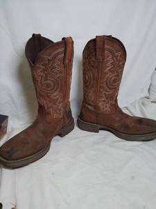 lot 353 image: Size 7D Durango Rebel Cowboy Boots