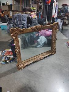 lot 507 image: 3ft x 4ft Gorgeous Mirror