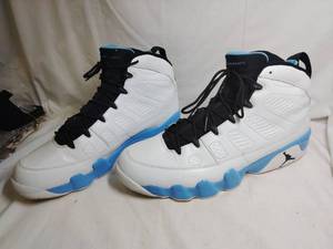 lot 522 image: AIR Jordan Retro 9 Shoes Size Mens 13 Powder Blue