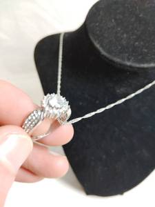 lot 581 image: Necklace with Gorgeous Ring