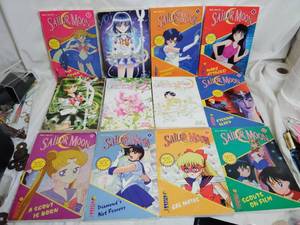 lot 610 image: SAILOR MOON Book Lot of 12