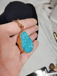 lot 86 image: Stunning Crystal Necklace