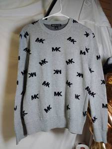 lot 118 image: MICHAEL KORS SIZE Small Crewneck Sweater