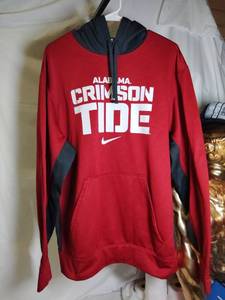 lot 120 image: Mens SIZE XL ALABAMA Hoodie