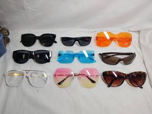 lot 1006 image: Sunglasses Lot