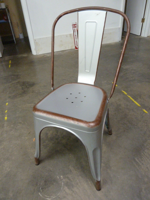 lot 40 image: INDUSTRIAL CHAIR