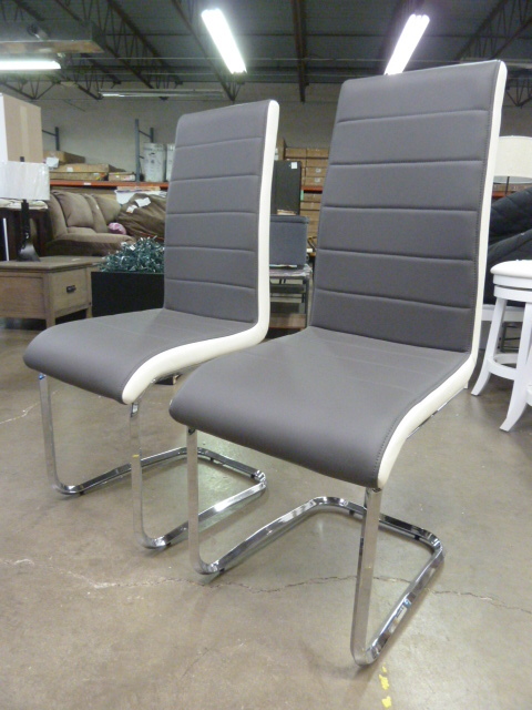 lot 22 image: PAIR OF MODERN BRAND NEW GREY & WHITE DINING CHAIRS