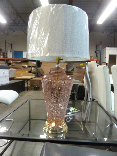 lot 17 image: LARGE PINK GLASS TABLE LAMP