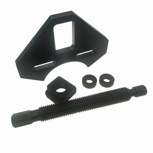 lot 2046 image: Black Wheel Bearing Hub Remover Tool Assembly 40100 Compatible with Most 5 6 8 Lug Hub Assemblies Found On Cars Or Trucks