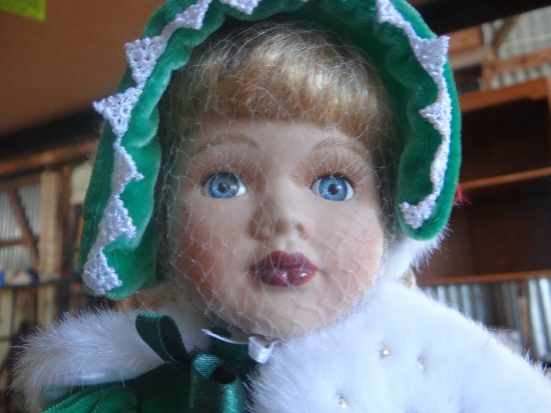 lot 767 image: Vintage porcelain doll.