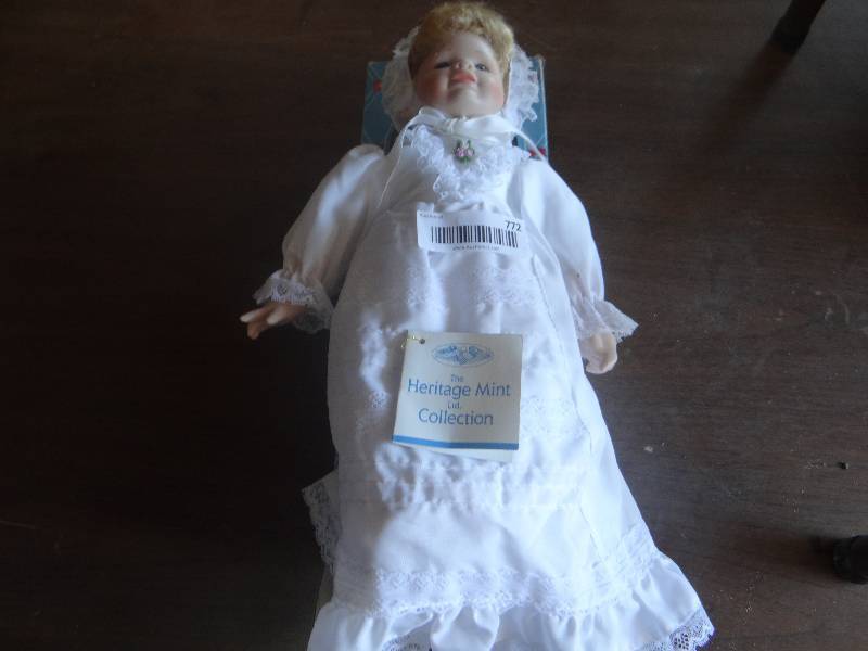lot 772 image: Vintage porcelain doll.